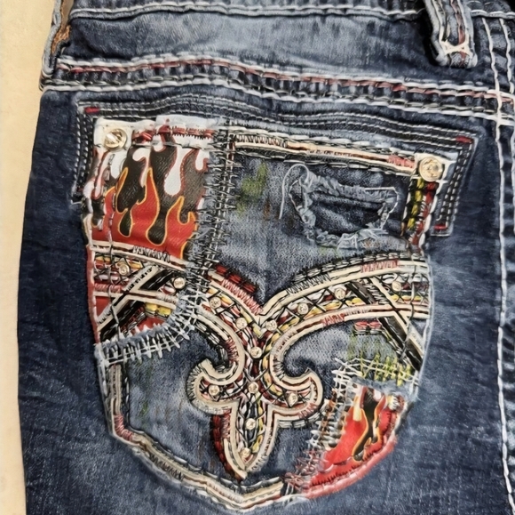 Rock Revival Jeans - Picture 10 of 16